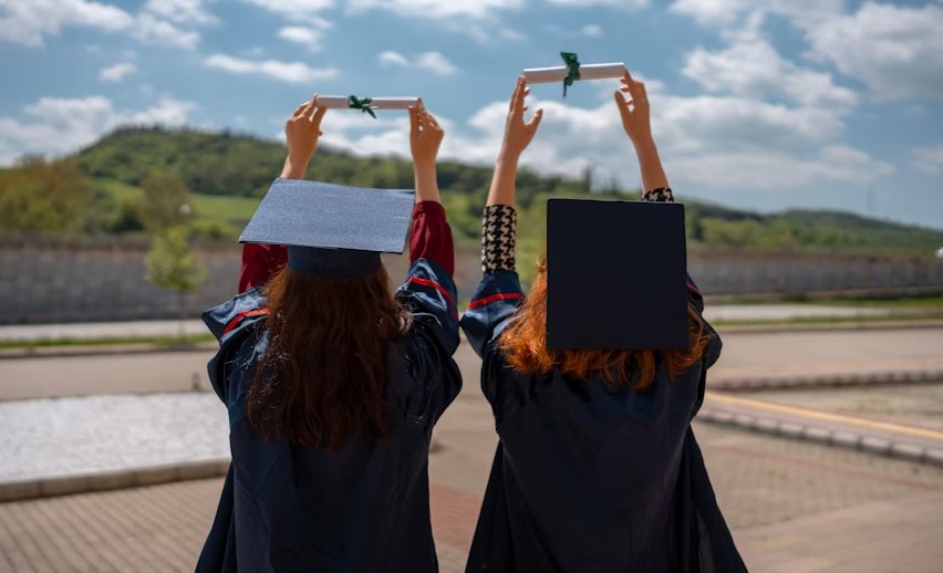 Universities For Phd In Florida With Fully Funded Scholarship.jpg